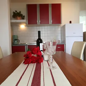  Apartment Noemi