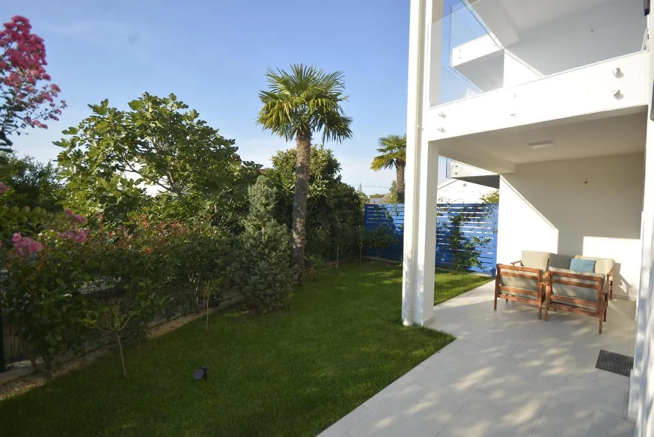 Apartment Villa Lungomare Malinska Kroatien